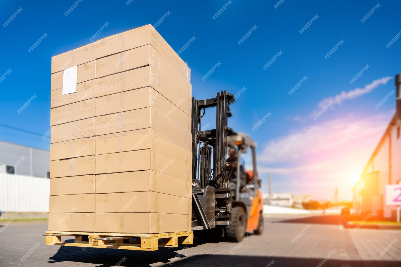 THIẾT KẾ WEBSITE VẬN TẢI - CHÌA KHÓA MỞ RỘNG THỊ TRƯỜNG & NÂNG CAO HIỆU QUẢ KINH DOANH